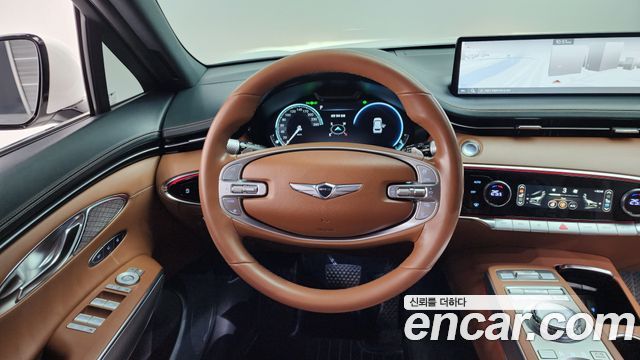 Genesis GV70 2024 — photo 13