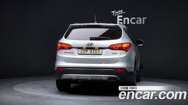 Hyundai Santafe 2015 — photo 4