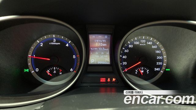 Hyundai Santafe 2015 — photo 8