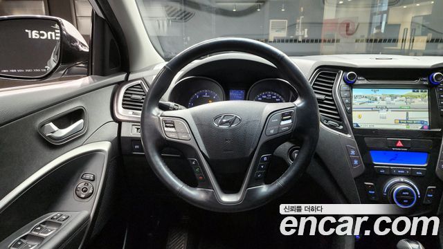 Hyundai Santafe 2015 — photo 14