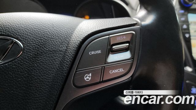 Hyundai Santafe 2015 — photo 19