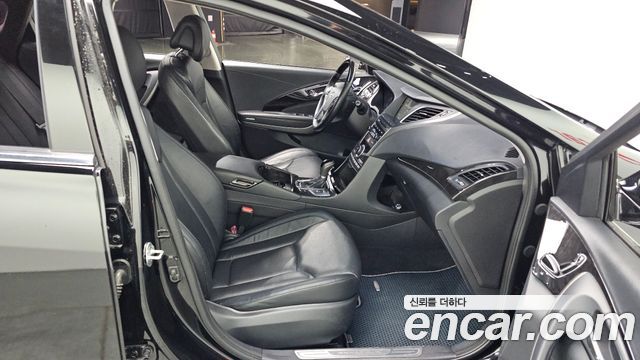 Hyundai Grandeur 2016 — photo 12