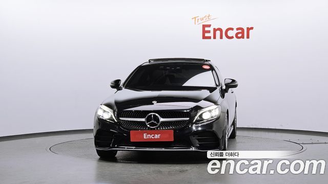 Mercedes-Benz C-Class 2023 — photo 3