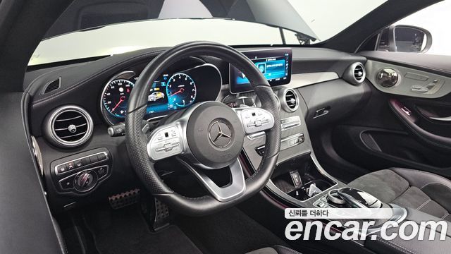 Mercedes-Benz C-Class 2023 — photo 13