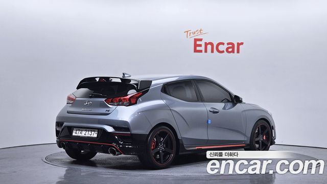 Hyundai Veloster 2019 — photo 2