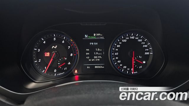 Hyundai Veloster 2019 — photo 8