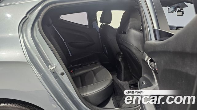 Hyundai Veloster 2019 — photo 12