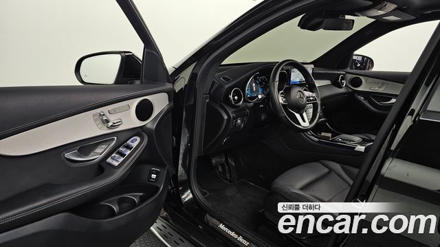 Mercedes-Benz GLC-Class 2021 — photo 12
