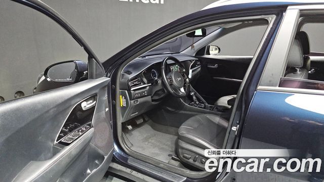 Kia Niro 2020 — photo 10