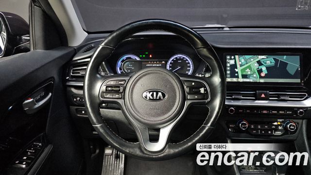Kia Niro 2020 — photo 13