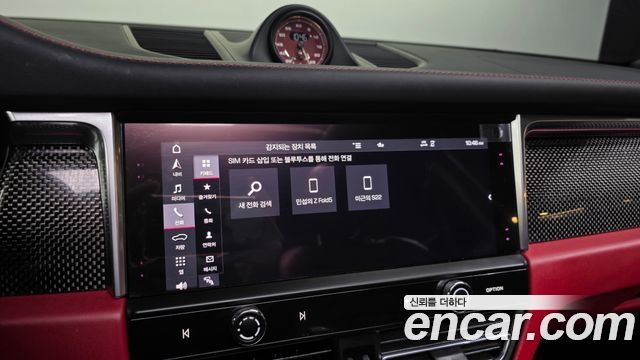 Porsche Macan 2023 — photo 16
