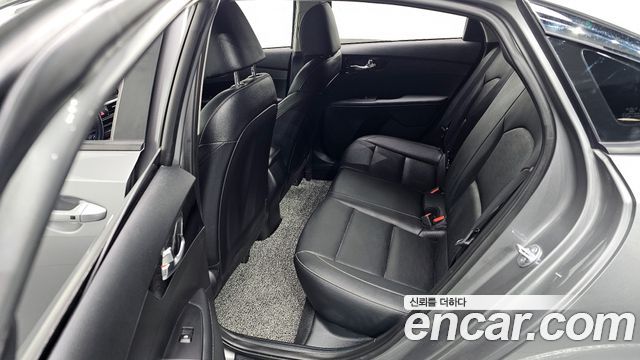Kia K3 2024 — photo 11