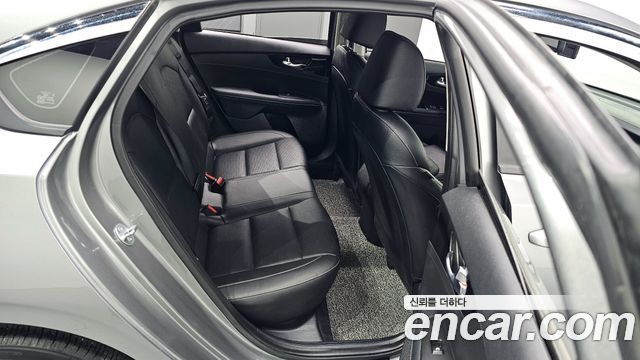 Kia K3 2024 — photo 12