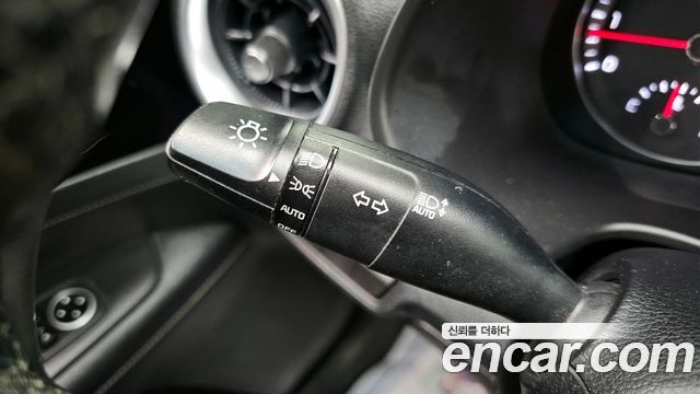 Kia K3 2024 — photo 17