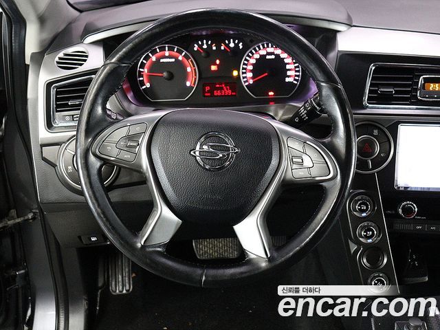 KG Mobility KORANDO 2017 — photo 15