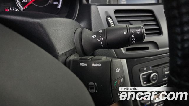 Renault Korea SM5  2016 — photo 16