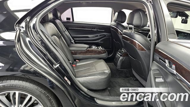 Genesis EQ900 2016 — photo 12