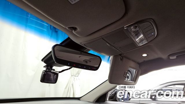 Genesis EQ900 2016 — photo 19