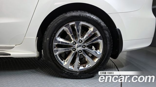 Kia Canival 2016 — photo 5