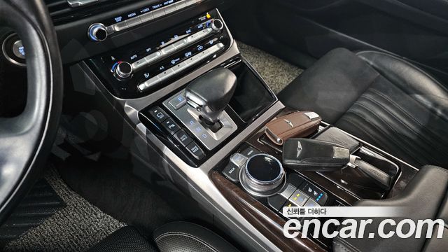 Genesis EQ900 2018 — photo 9