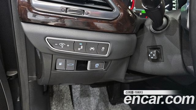Genesis EQ900 2018 — photo 13