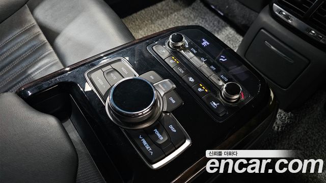 Genesis EQ900 2018 — photo 18