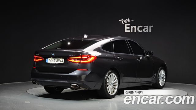 BMW Gran Turismo 2023 — photo 2