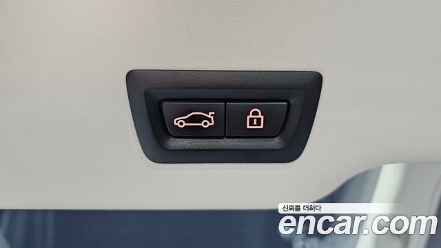 BMW Gran Turismo 2023 — photo 20
