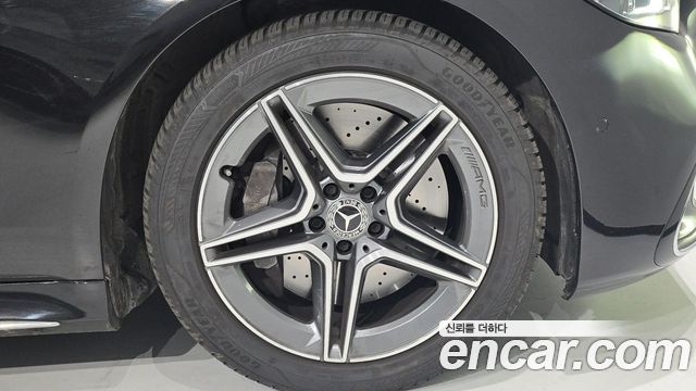 Mercedes-Benz S-Class 2023 — photo 5