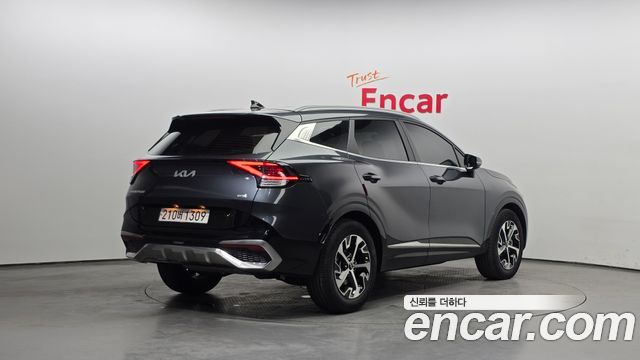 Kia Sportage 2022 — photo 2