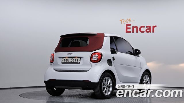 Smart Fortwo 2017 — photo 2