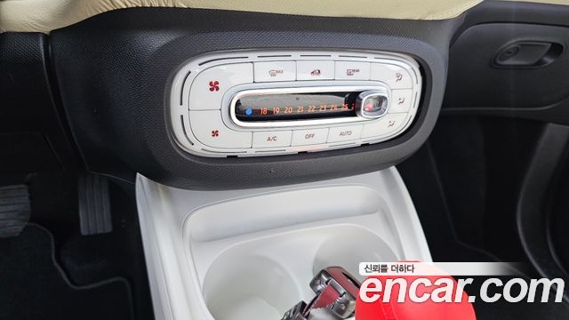 Smart Fortwo 2017 — photo 19