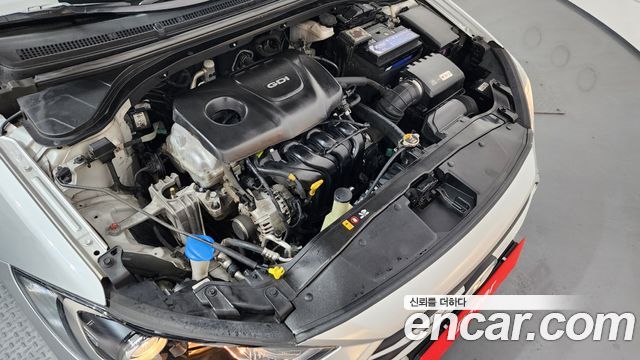 Hyundai AVANTE 2017 — photo 6