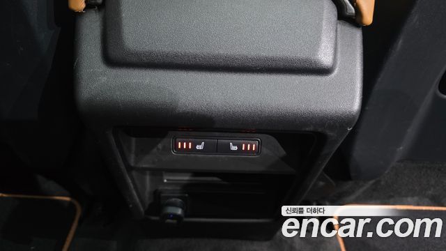 Land Rover Discovery Sport 2019 — photo 18