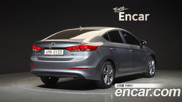 Hyundai AVANTE 2017 — photo 2