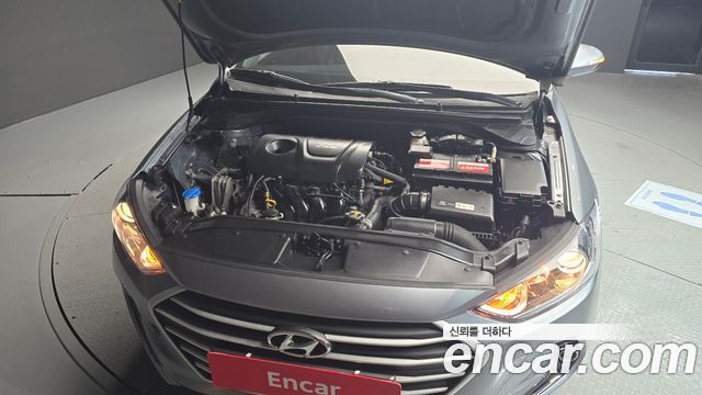 Hyundai AVANTE 2017 — photo 6