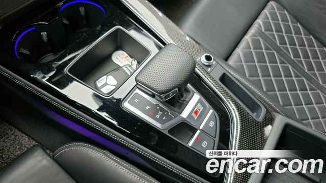 Audi S4 2021 — photo 9