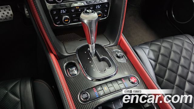 Bentley Continental 2016 — photo 9