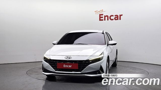 Hyundai AVANTE 2022 — photo 3