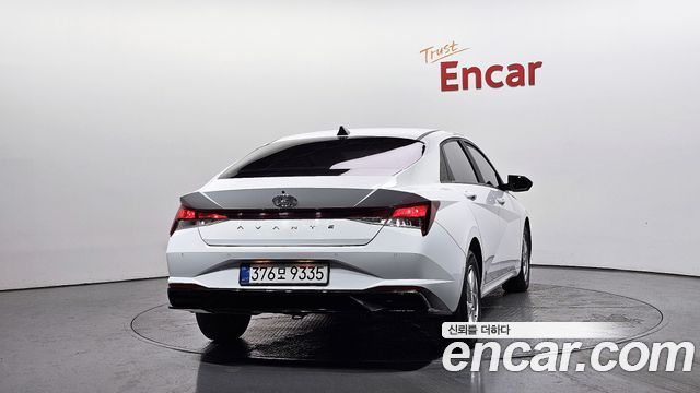 Hyundai AVANTE 2022 — photo 4
