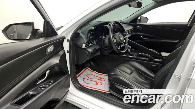 Hyundai AVANTE 2022 — photo 10