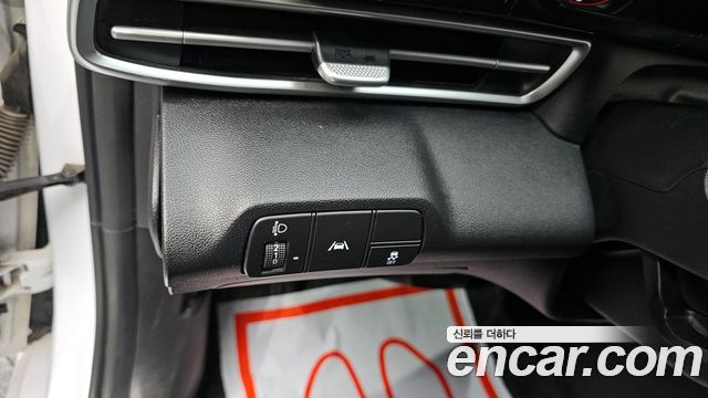 Hyundai AVANTE 2022 — photo 15