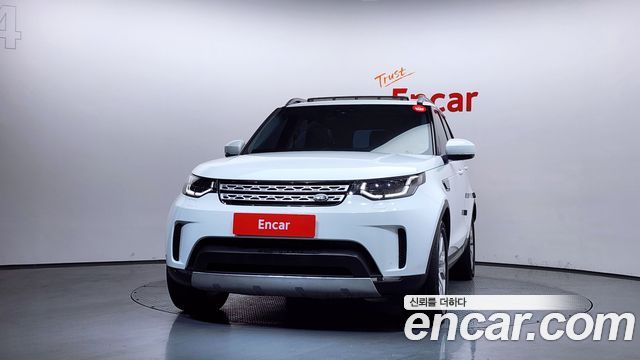 Land Rover Discovery 2018 — photo 3