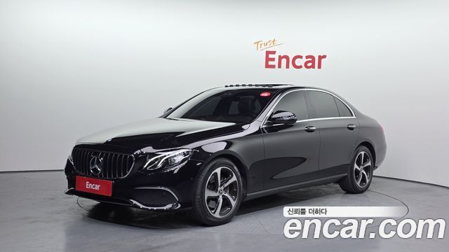 Mercedes-Benz E-Class 2020 — photo 1