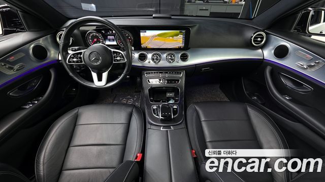 Mercedes-Benz E-Class 2020 — photo 7