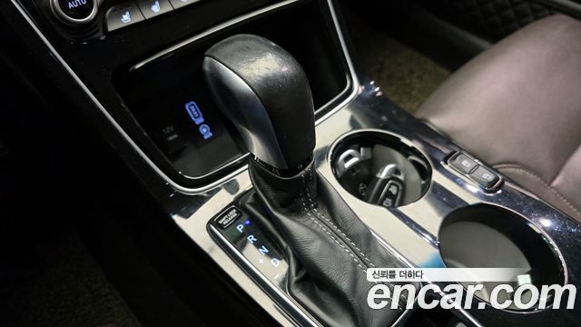 Hyundai Grandeur 2018 — photo 9
