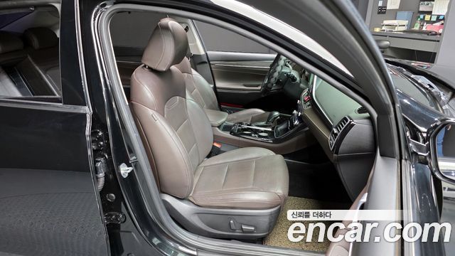 Hyundai Grandeur 2018 — photo 12