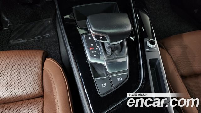 Audi A5 2021 — photo 9