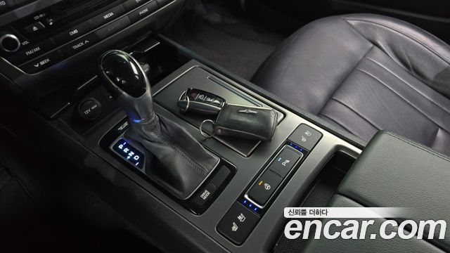 Hyundai Genesis 2015 — photo 9