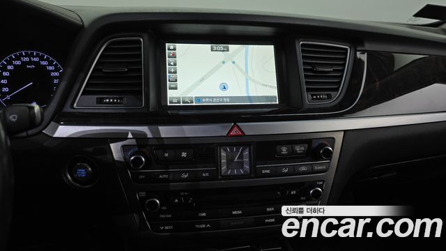 Hyundai Genesis 2015 — photo 14